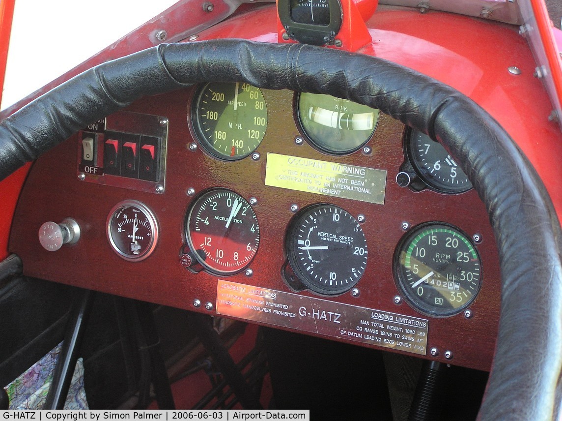 G-HATZ, 1981 Hatz CB-1 C/N 17, Hatz cockpit