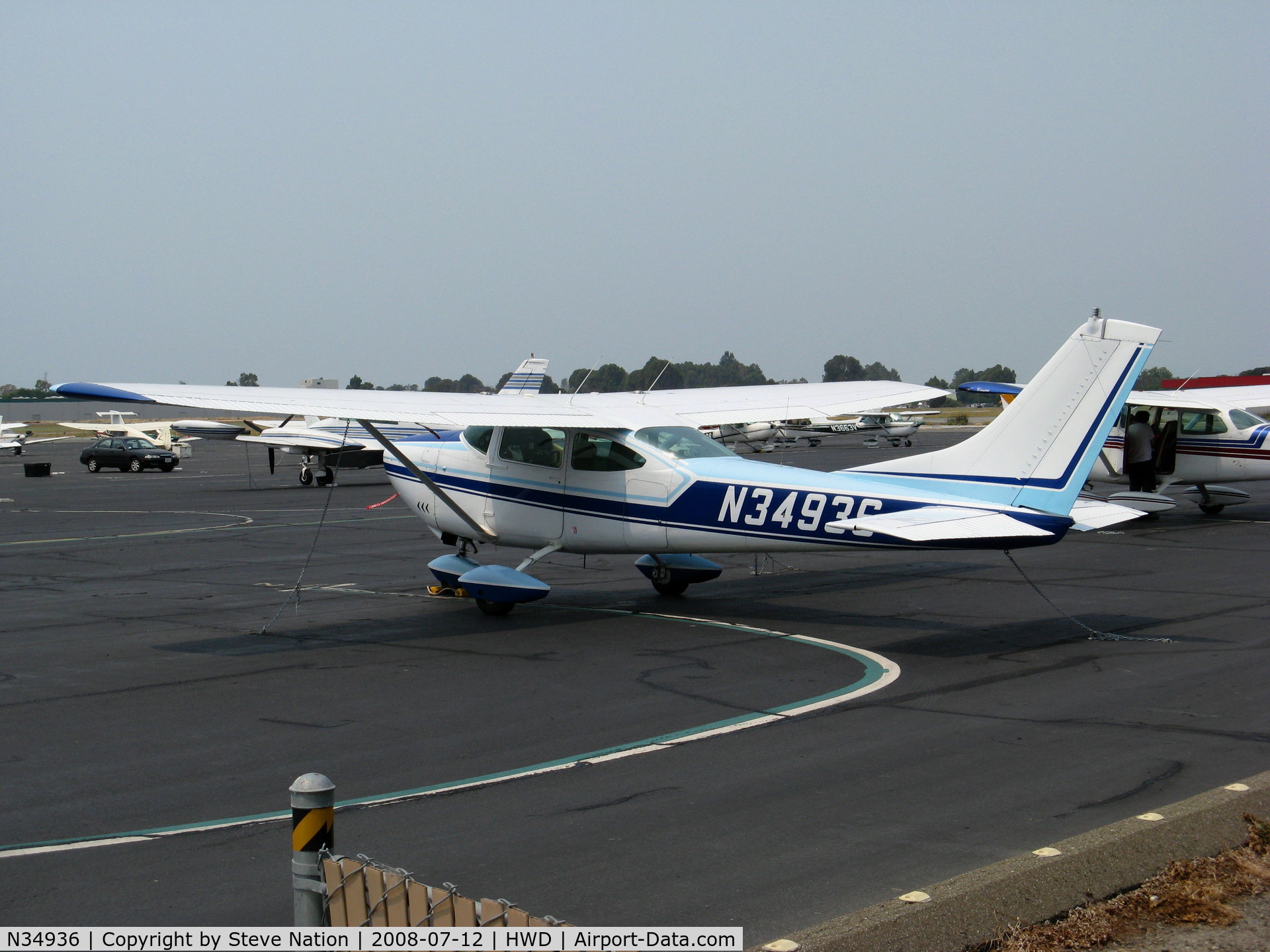 N34936, 1976 Cessna 177RG Cardinal C/N 177RG1025, Visiting 1976 Cessna 177RG in smoky conditions @ Hayward Air Terminal, CA