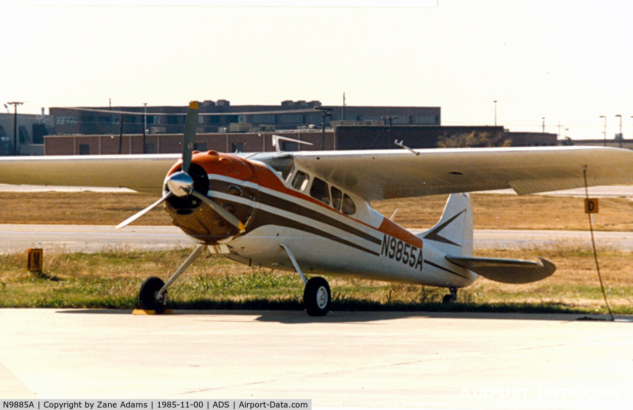 N9885A, 1950 Cessna 195B Businessliner C/N 7638, At Dallas Addison