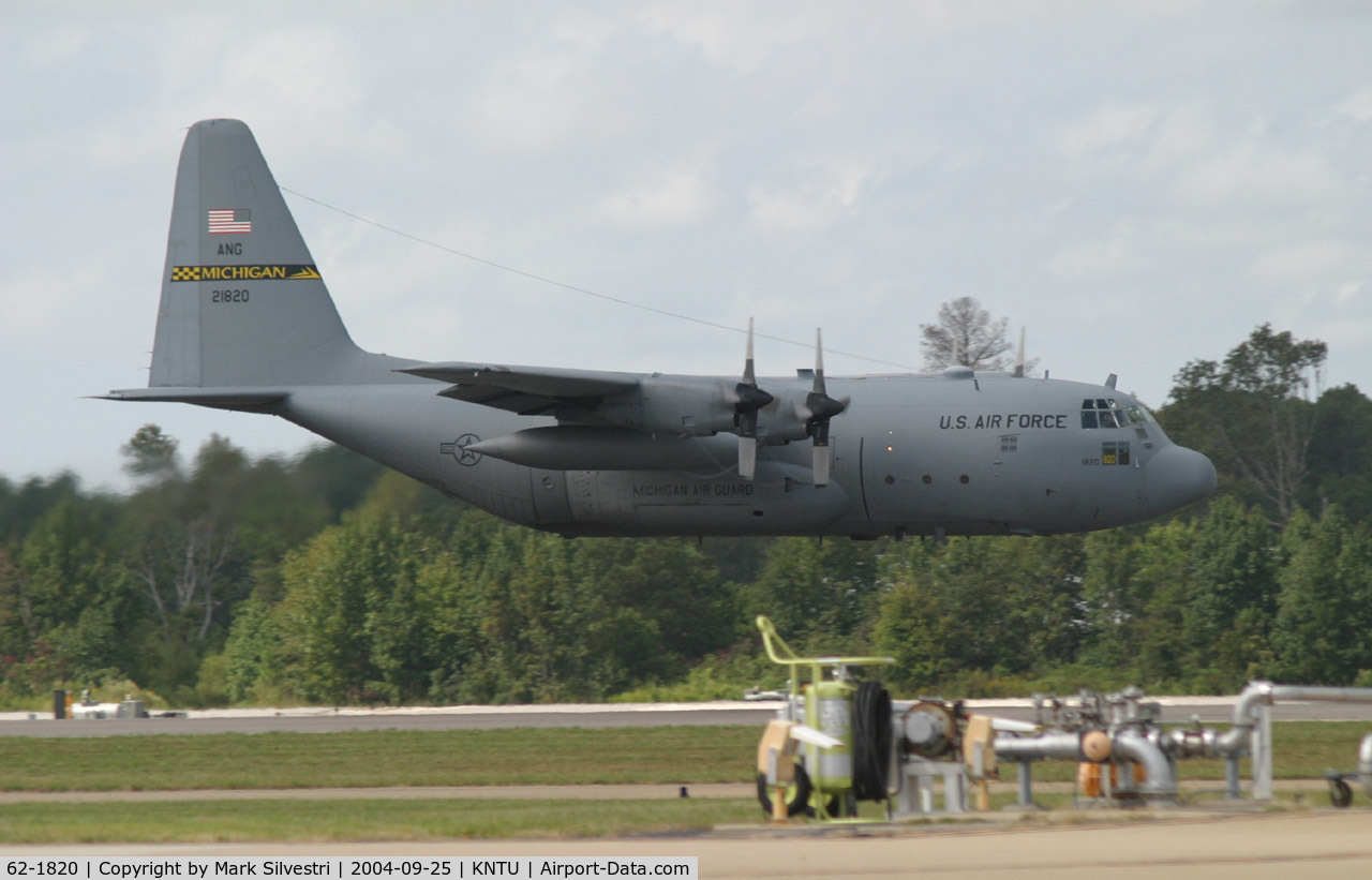 62-1820, 1962 Lockheed C-130E Hercules C/N 382-3783, Oceana 2004