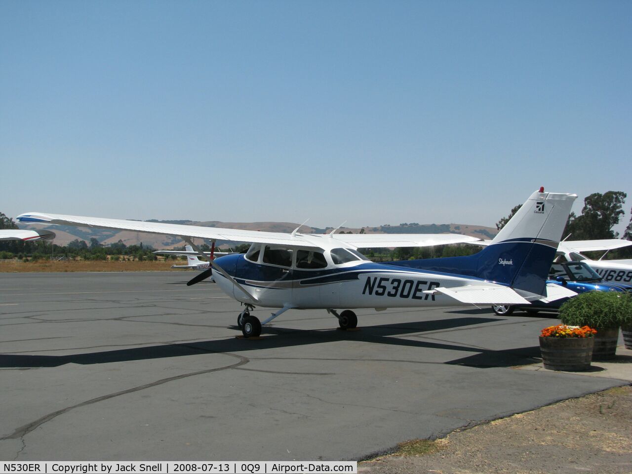 N530ER, 2002 Cessna 172S C/N 172S9113, Taken at the Sonoma Skypark's Airport