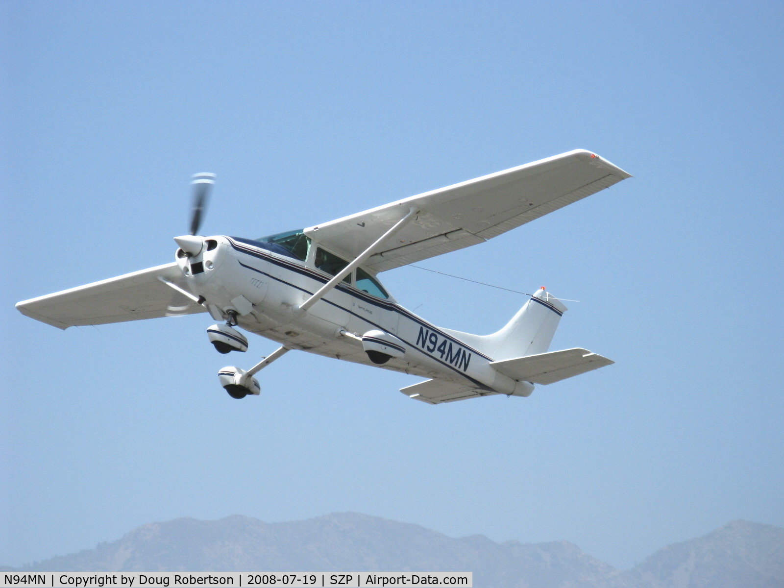 N94MN, 1985 Cessna 182R Skylane C/N 18268481, 1985 Cessna 182R SKYLANE, Continental O-470-U 230 Hp, takeoff climb Rwy 22