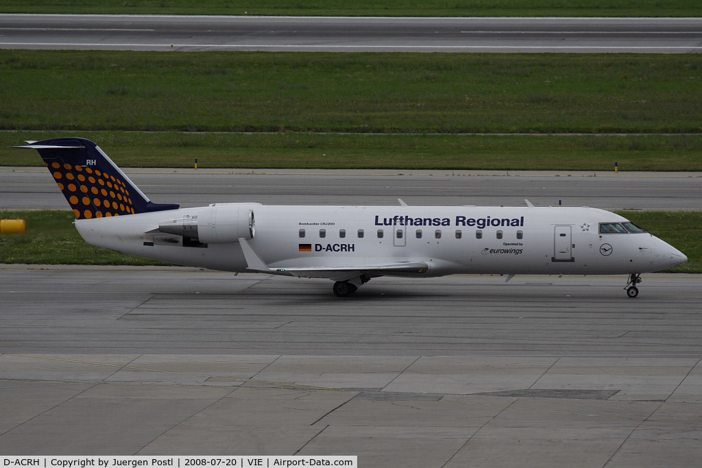 D-ACRH, 2002 Canadair CRJ-200LR (CL-600-2B19) C/N 7738, Canadair RJ200