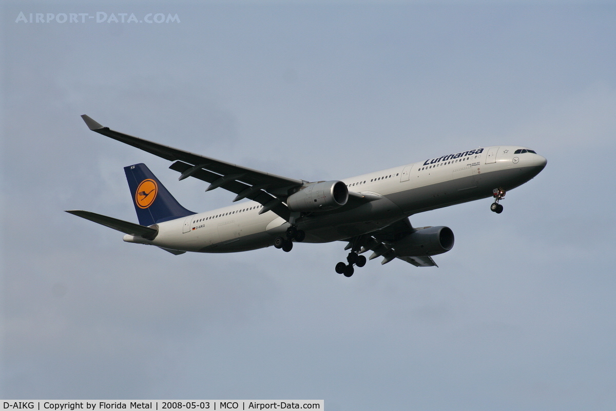 D-AIKG, 2005 Airbus A330-343X C/N 645, Lufthansa A330 arriving from FRA