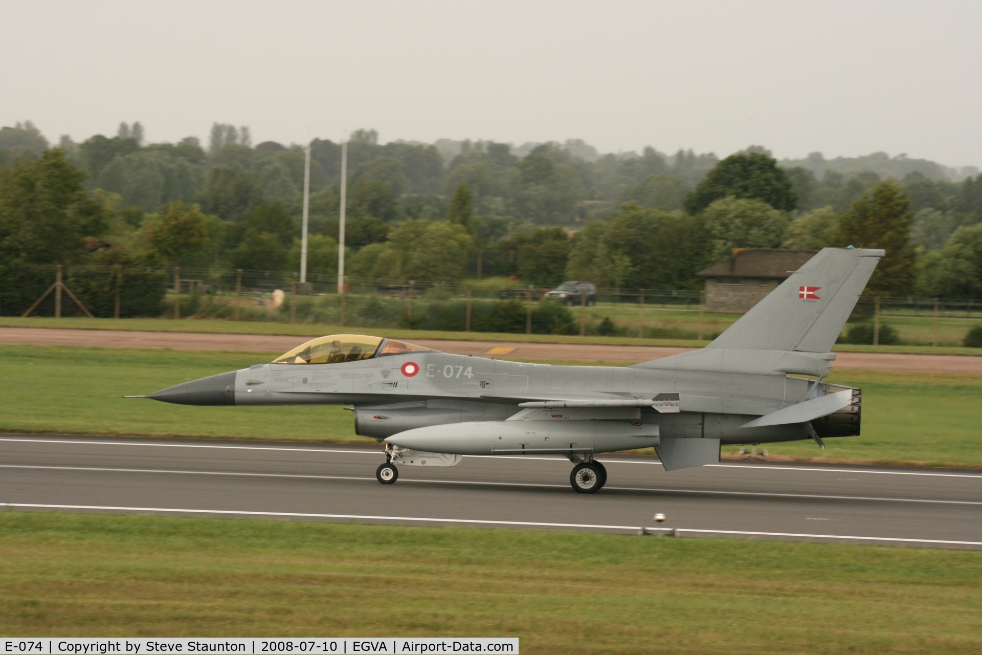 E-074, General Dynamics F-16AM Fighting Falcon C/N 61-627, Taken at the Royal International Air Tattoo 2008 during arrivals and departures (show days cancelled due to bad weather)