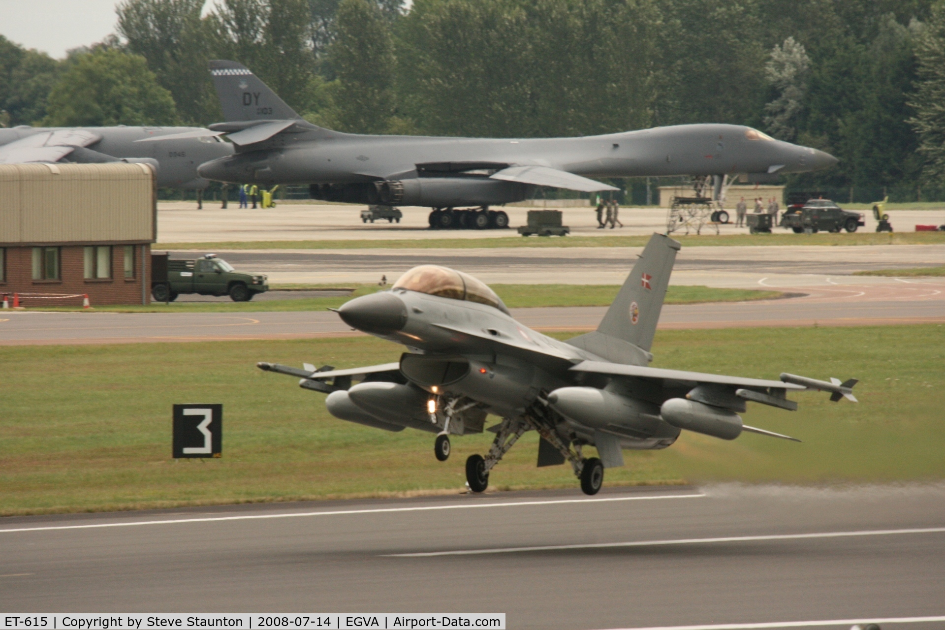 ET-615, General Dynamics F-16BM Fighting Falcon C/N 6G-12, Taken at the Royal International Air Tattoo 2008 during arrivals and departures (show days cancelled due to bad weather)