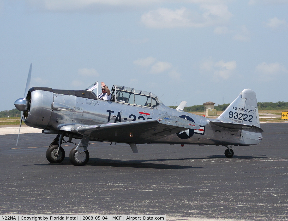 N22NA, 1946 North American T-6G Texan C/N 168-326, T-6 Performer