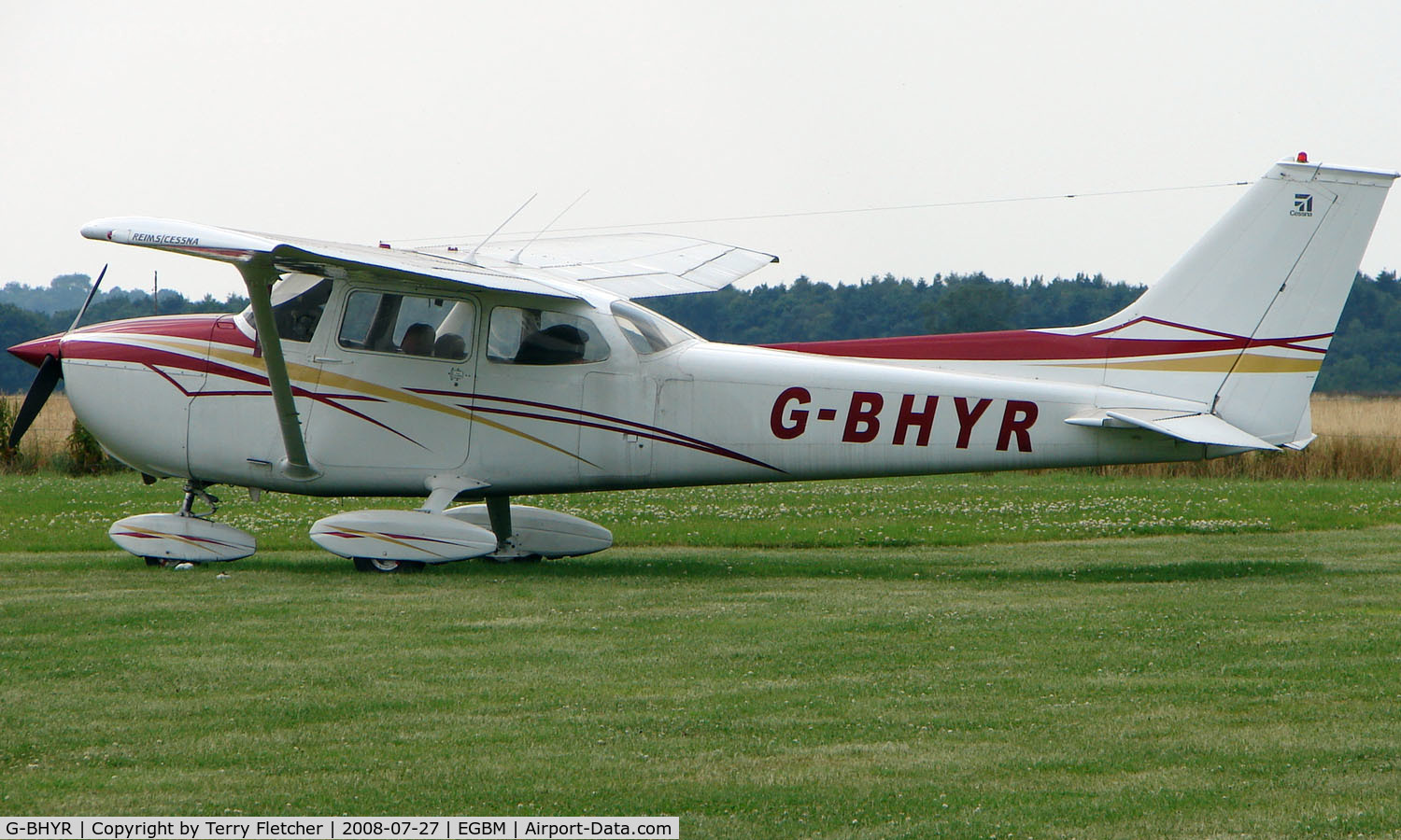 G-BHYR, 1973 Reims F172M Skyhawk Skyhawk C/N 0922, Cessna 172 at Tatenhill