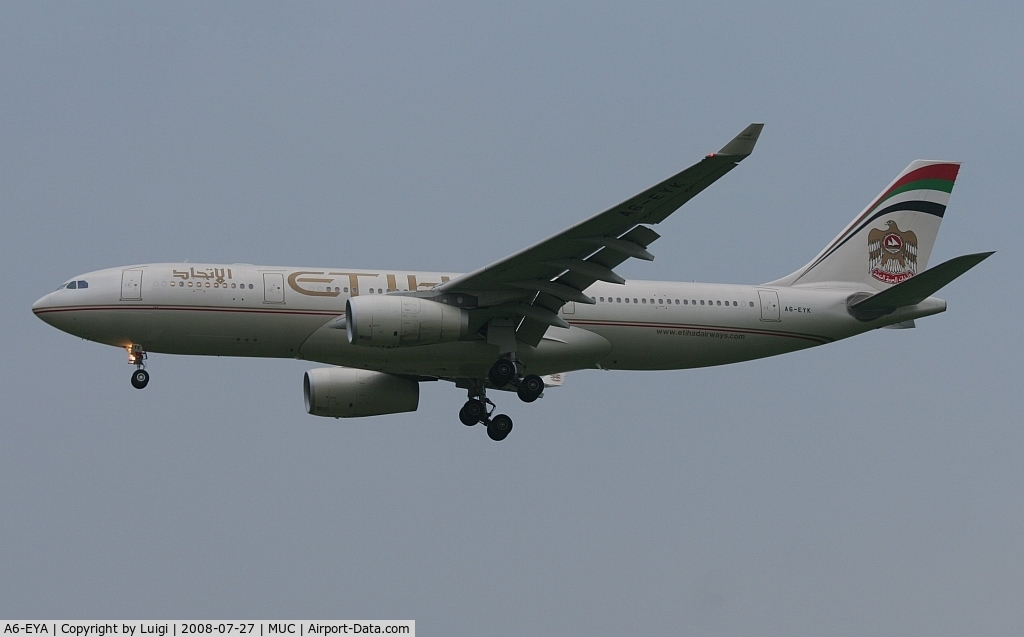 A6-EYA, 2000 Airbus A330-223 C/N 361, Ethiad