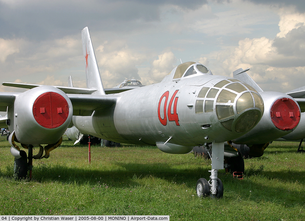 04, Ilyushin Il-28 C/N 53005771, IL-28
