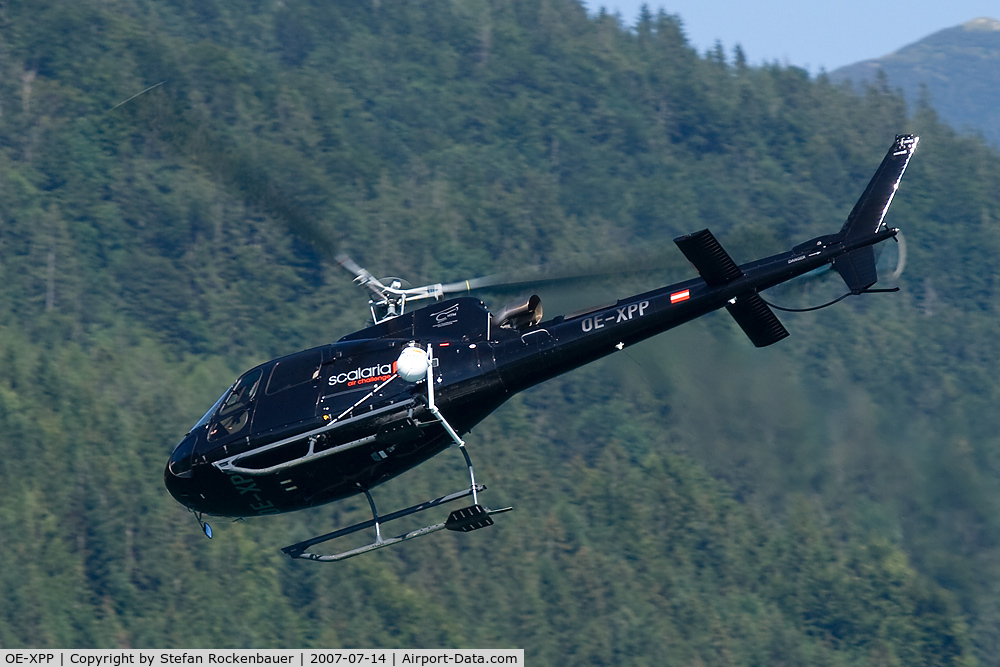 OE-XPP, Aerospatiale AS-350B-3 Ecureuil C/N 4136, Cam-helicopter.