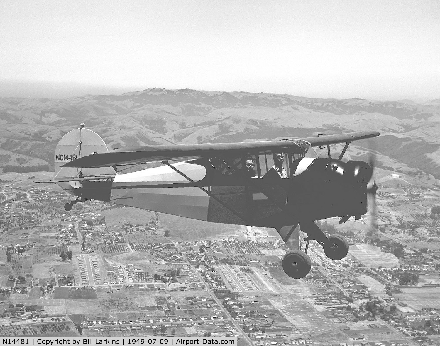 N14481, 1935 Porterfield 35-70 Flyabout C/N 138, In flight over Hayward, CA