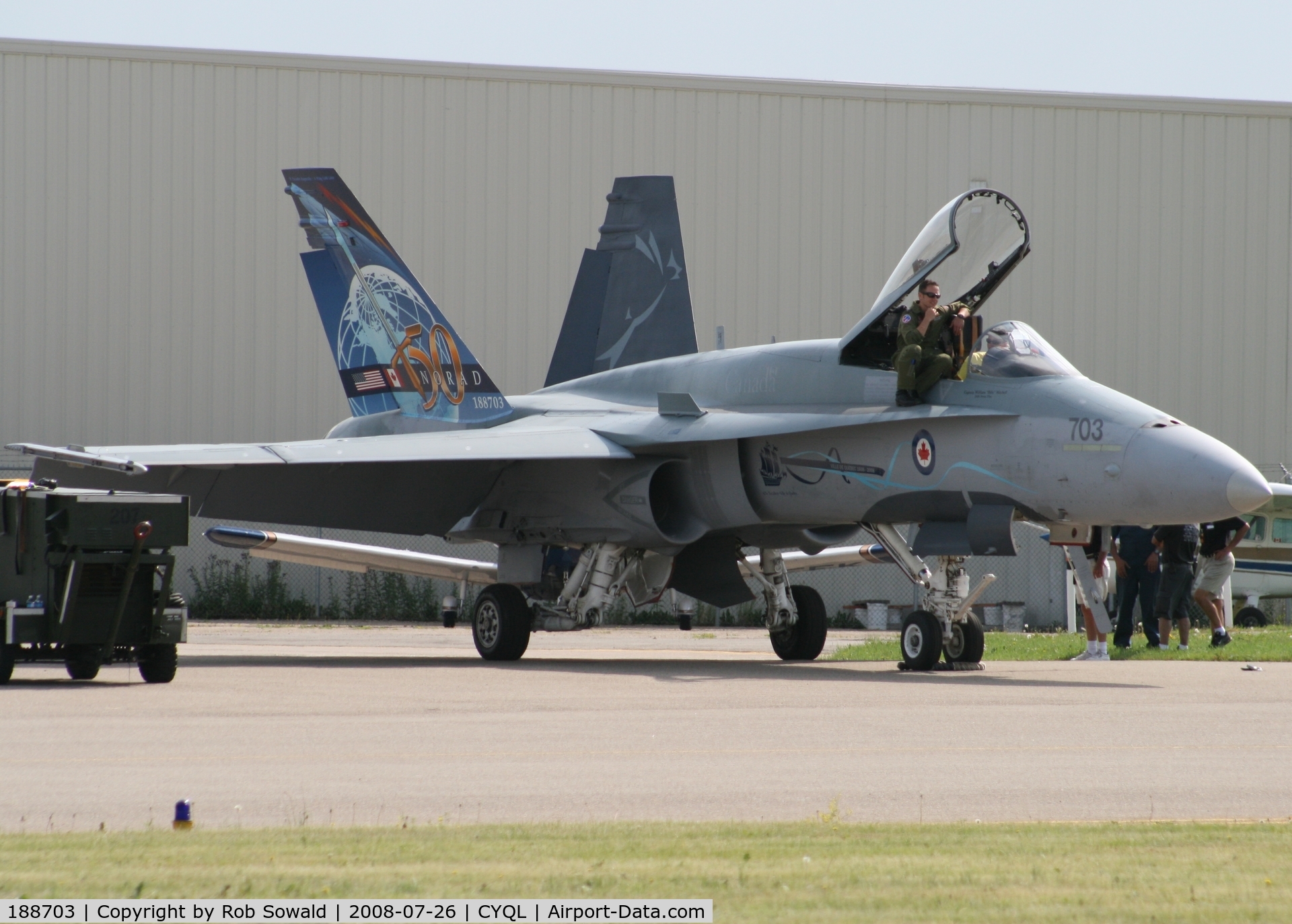 188703, McDonnell Douglas CF-188A Hornet C/N 0104/A073, Taken at the Lethbridge 2008 airshow.