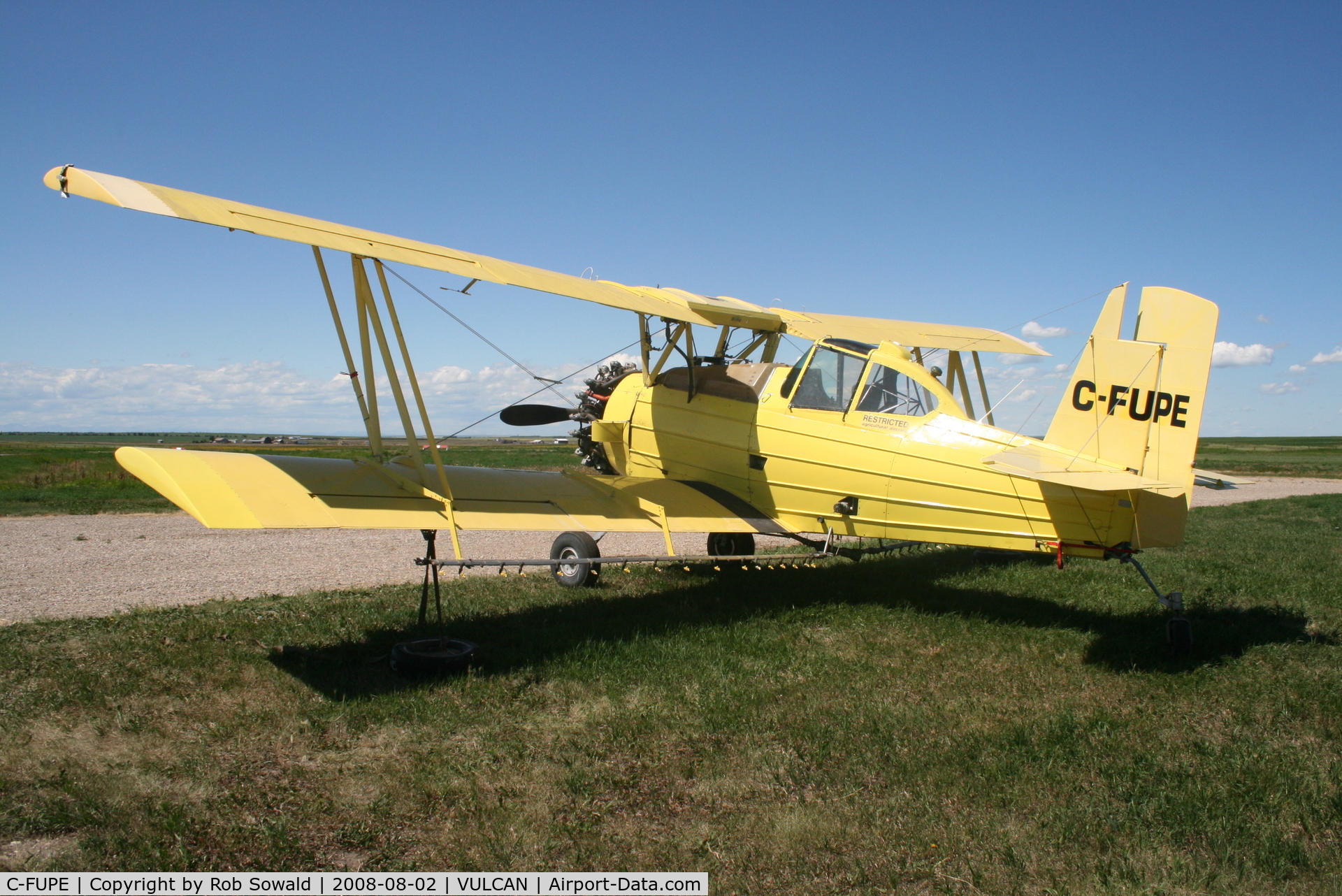 C-FUPE, 1979 Grumman G-164B Ag Cat B C/N 636B, Taken at Vulcan, Alberta.