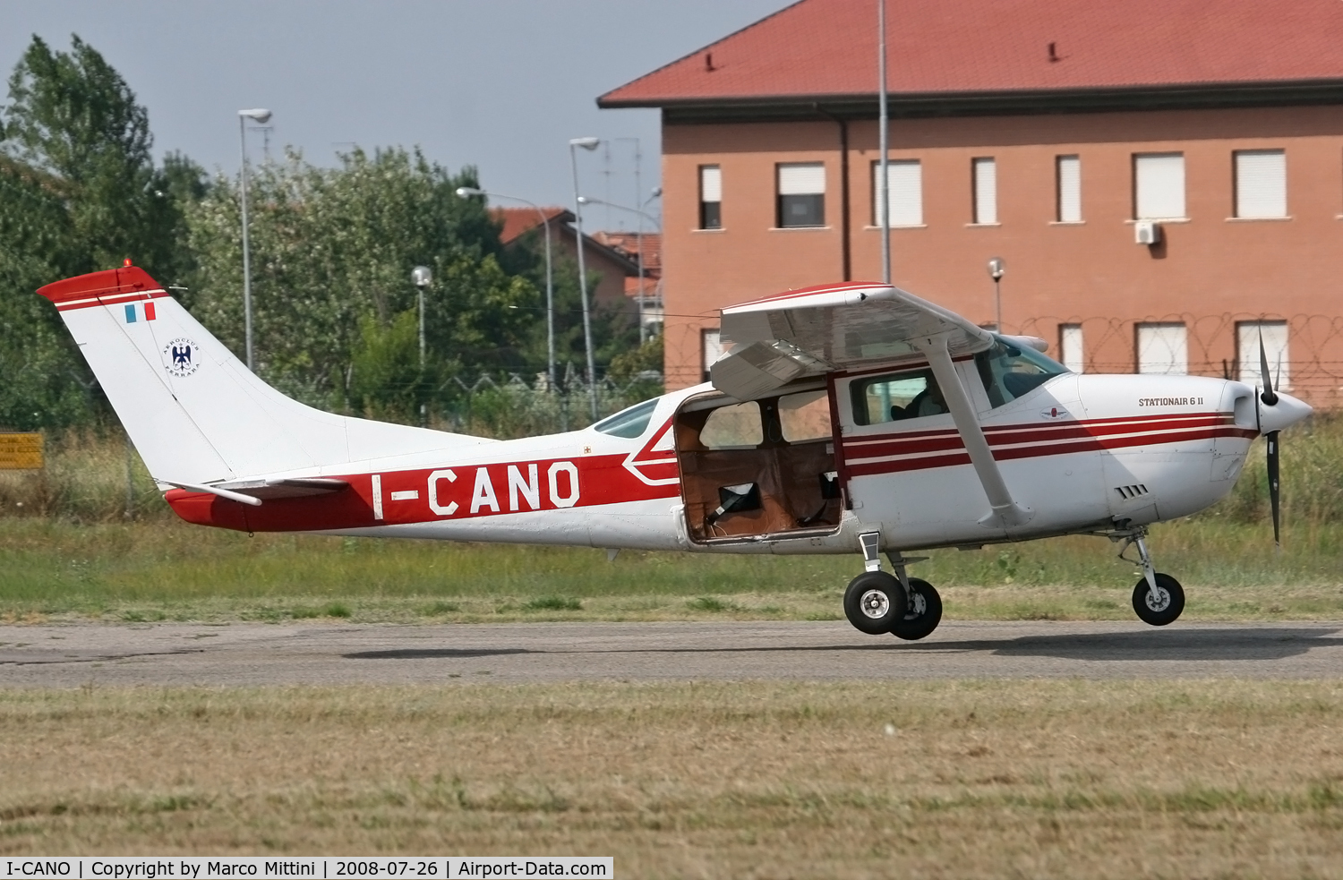 I-CANO, 1981 Cessna U206G Stationair Stationair C/N U206-06003, At Ferrara airport