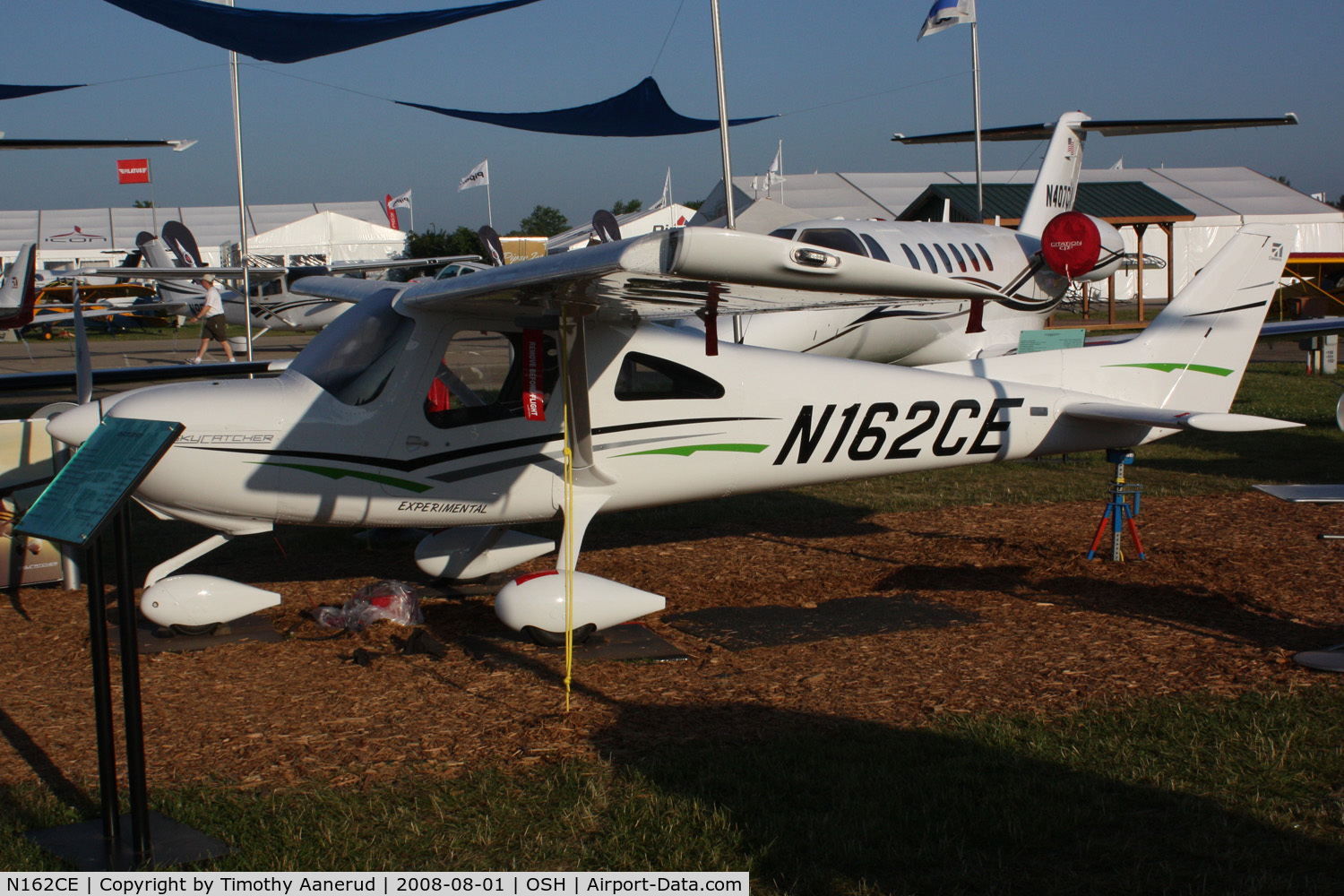 N162CE, 2008 Cessna 162 Skycatcher C/N 16200001, EAA AirVenture 2008