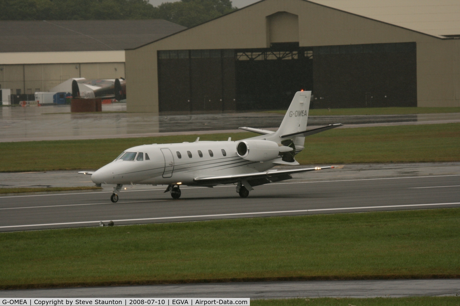 G-OMEA, 2006 Cessna 560XL Citation XLS C/N 560-5610, Taken at the Royal International Air Tattoo 2008 during arrivals and departures (show days cancelled due to bad weather)
