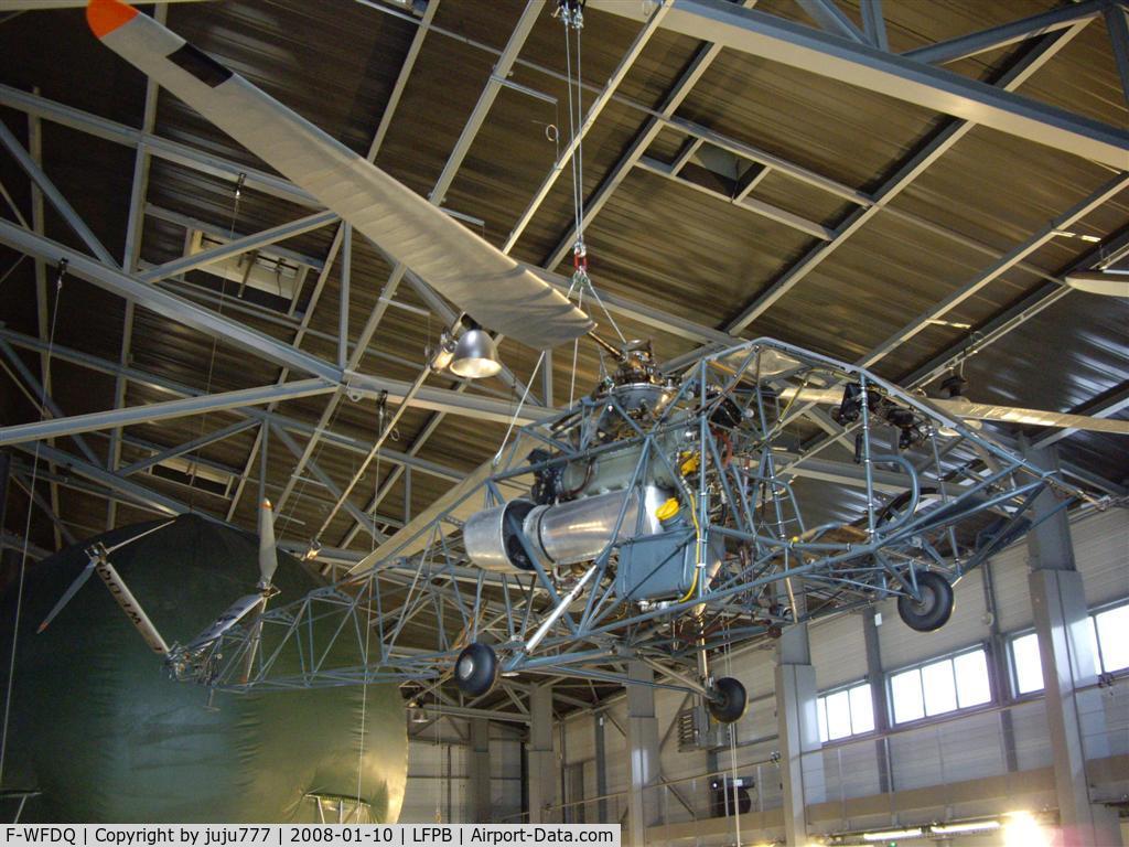 F-WFDQ, Sud-Est SE-3101 C/N 01, on display at Le Bourget Muséum