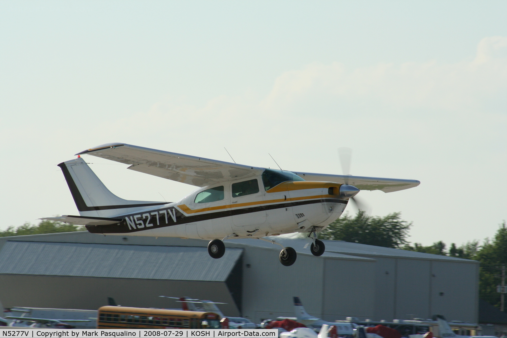 N5277V, 1975 Cessna 210L Centurion C/N 21060892, Cessna 210