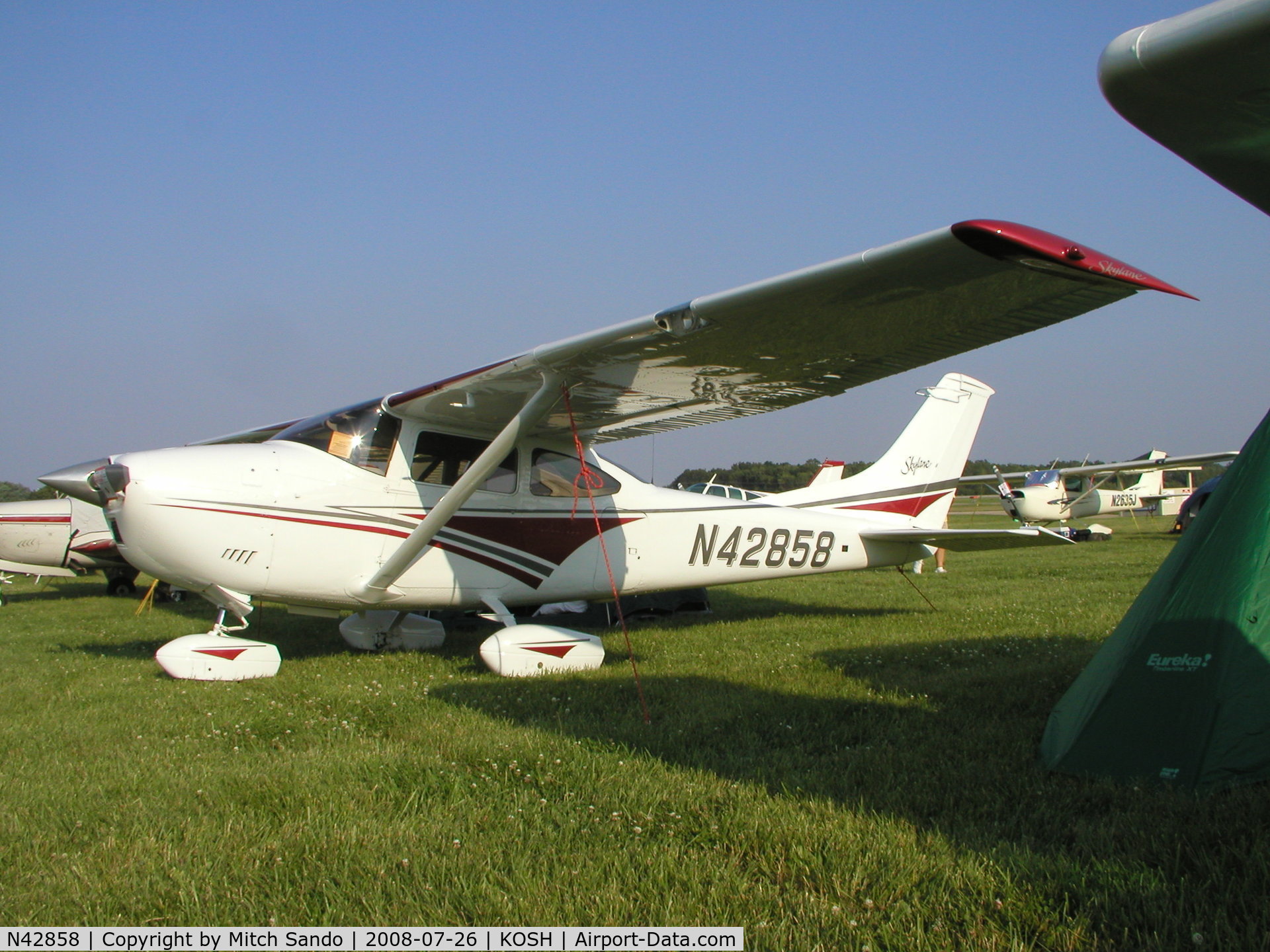 N42858, Cessna 182L Skylane C/N 18259218, EAA AirVenture 2008.