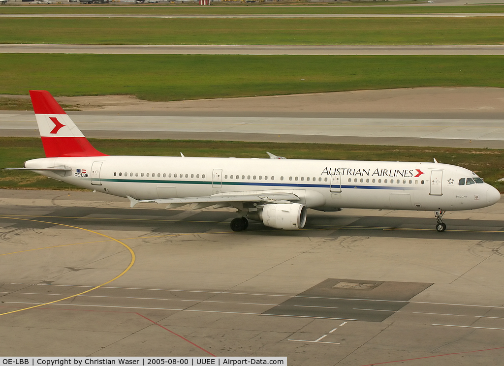 OE-LBB, 1995 Airbus A321-111 C/N 570, AUA