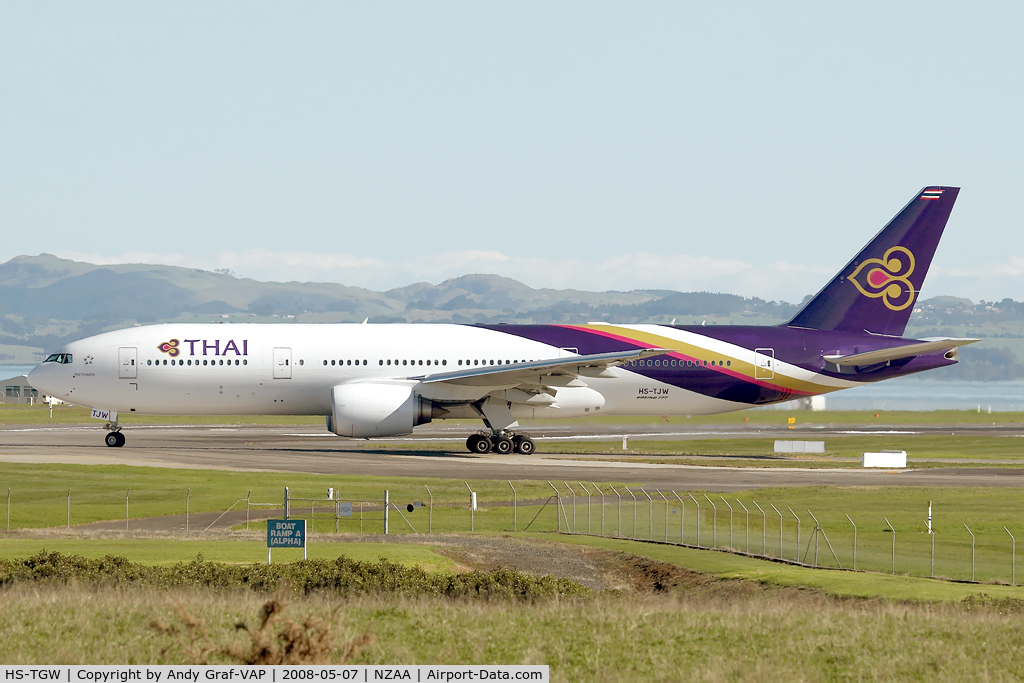 HS-TGW, 1997 Boeing 747-4D7 C/N 27724, Thai International 777-200