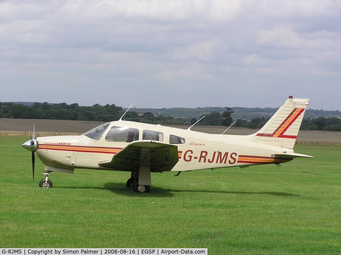G-RJMS, 1978 Piper PA-28R-201 Cherokee Arrow III C/N 28R-7837059, Cherokee Arrow visiting Sibson