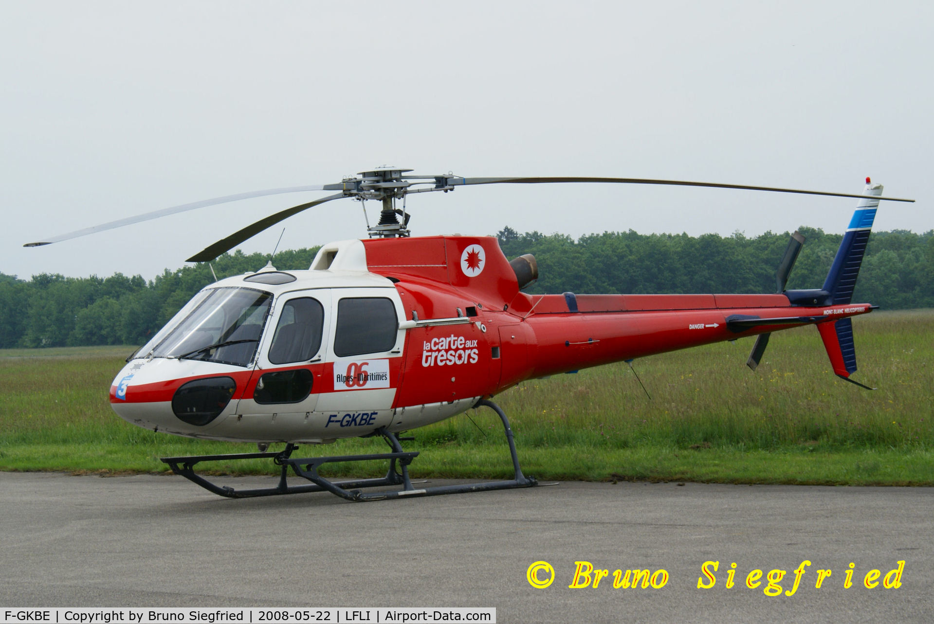 F-GKBE, Eurocopter AS-350B-2 Ecureuil Ecureuil C/N 2503, Annemasse Airport