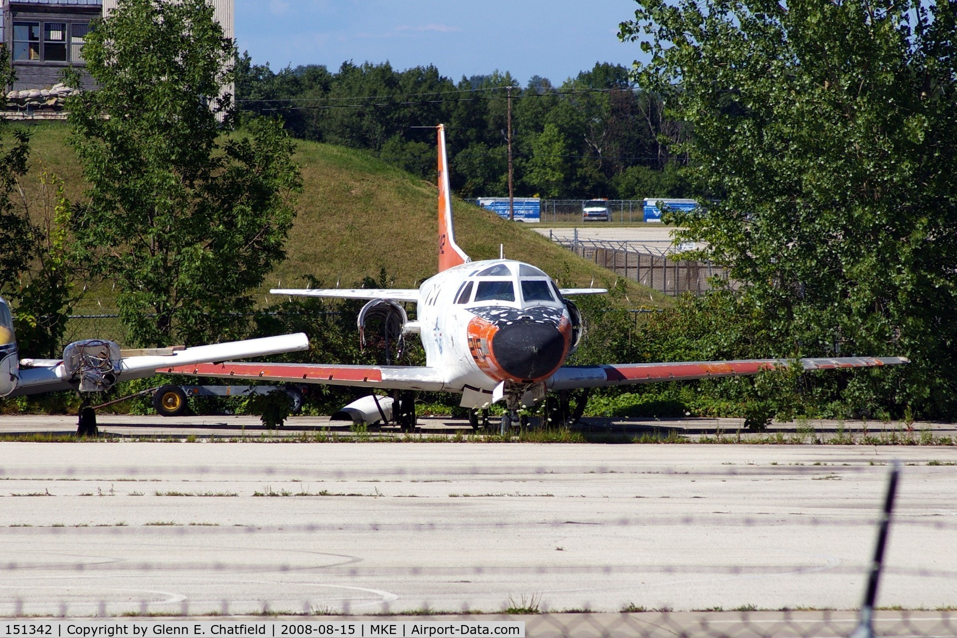 151342, 1963 North American T-39D Sabreliner C/N 285-31, Maintenance training