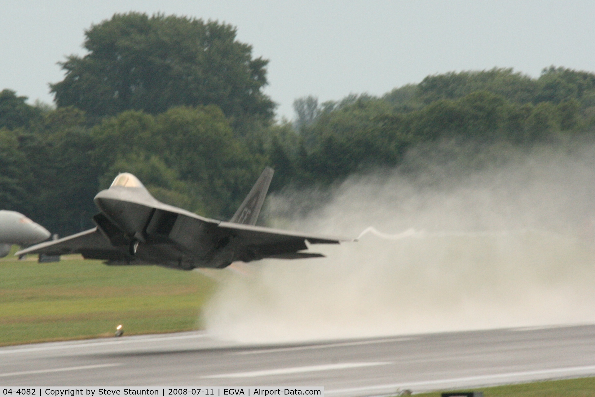 04-4082, 2004 Lockheed Martin F-22A Raptor C/N 4082, Taken at the Royal International Air Tattoo 2008 during arrivals and departures (show days cancelled due to bad weather)