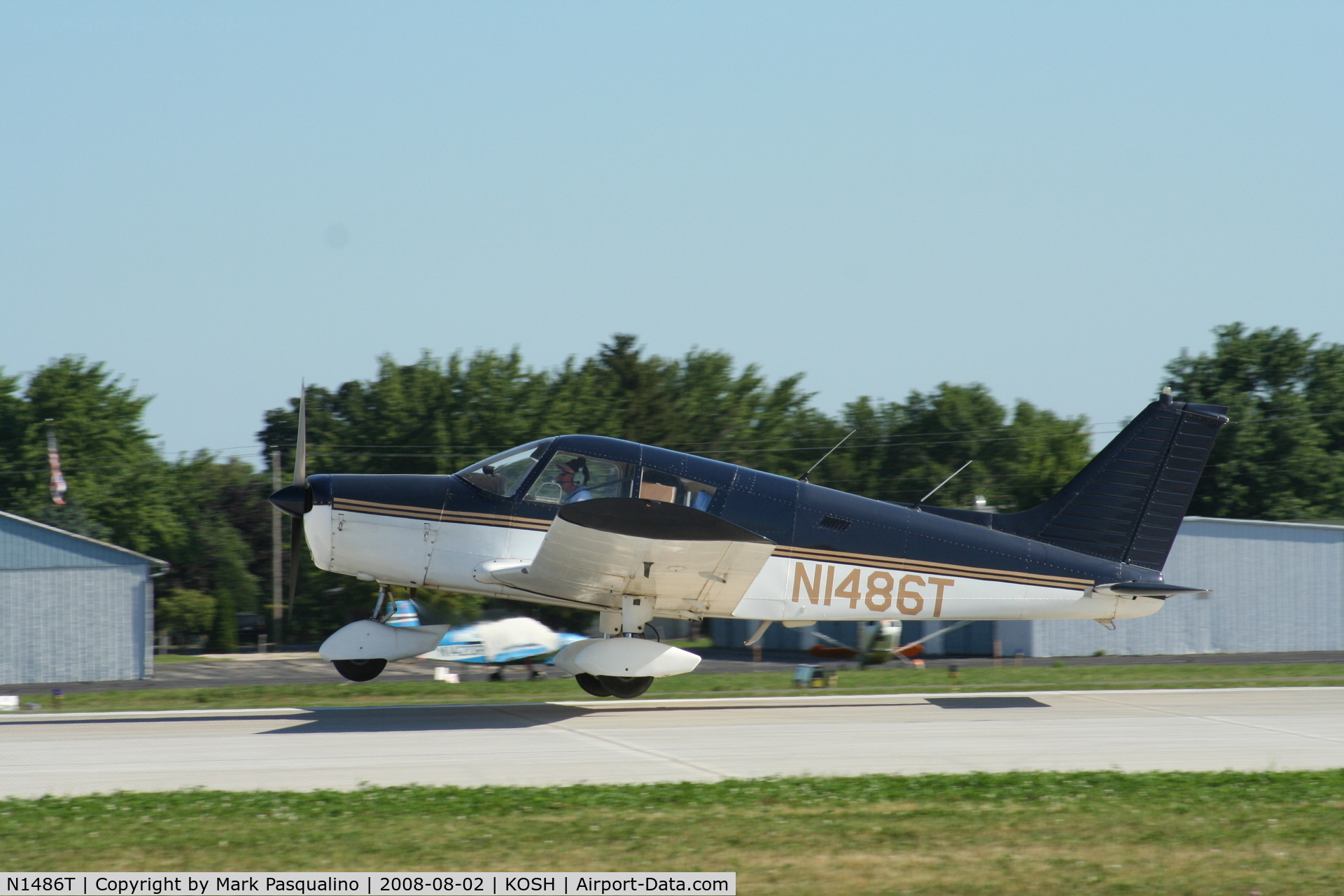 N1486T, 1972 Piper PA-28-140 C/N 28-7225533, Piper PA-28-140