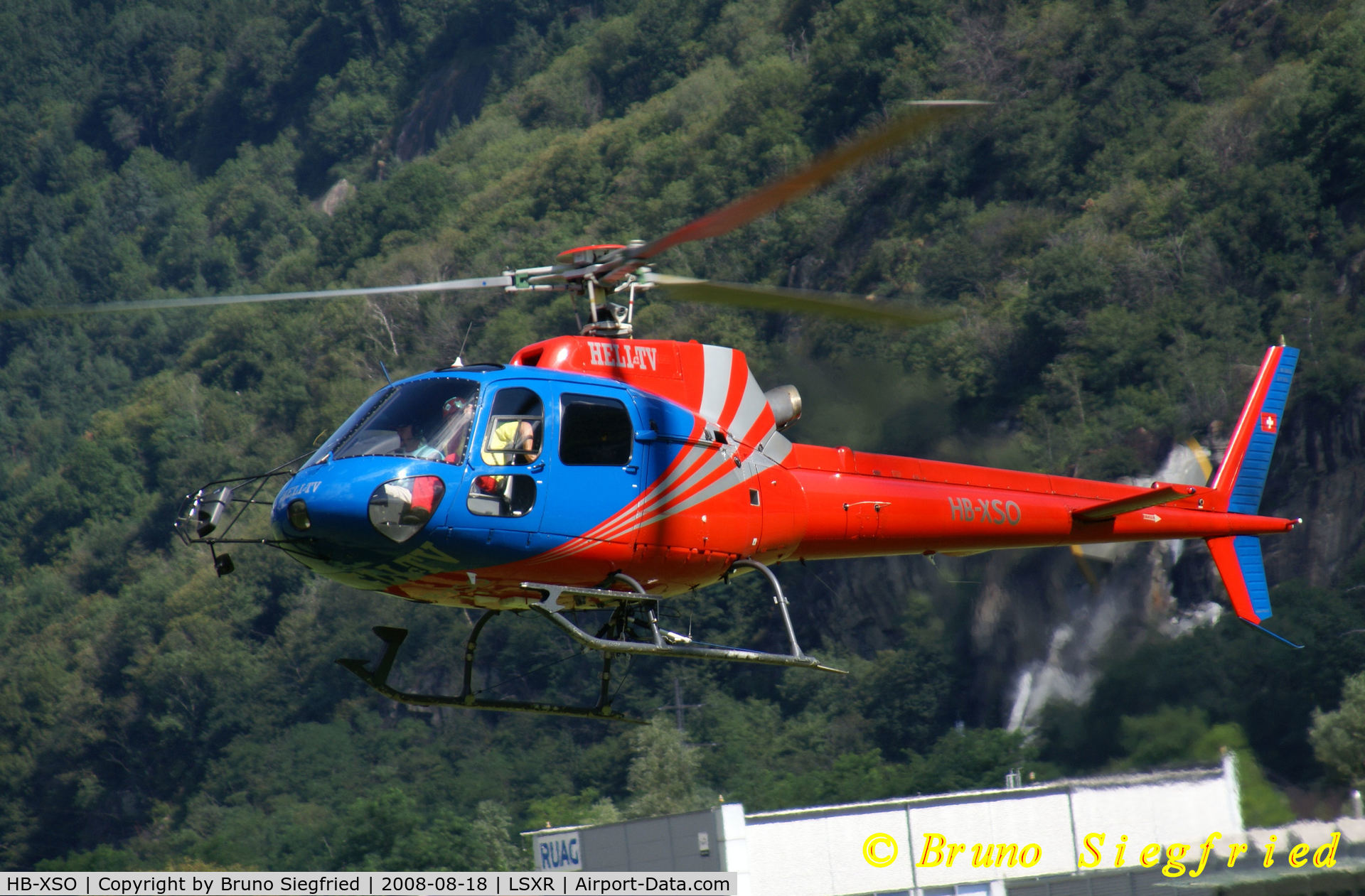HB-XSO, 1986 Eurocopter AS-350B-2 Ecureuil Ecureuil C/N 1950, Lodrino Suisse