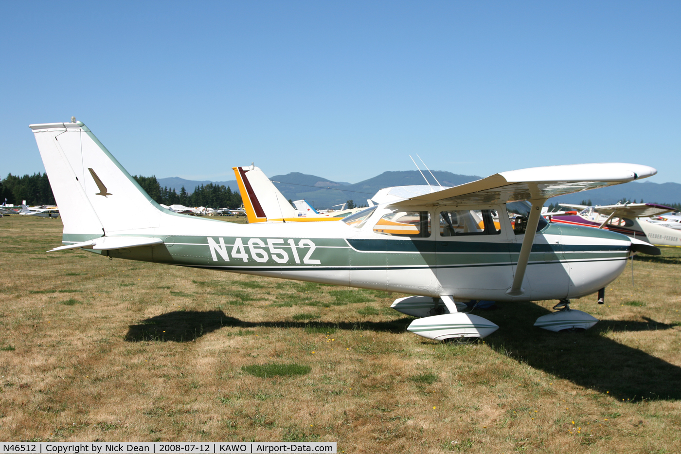 N46512, 1968 Cessna 172K Skyhawk C/N 17257316, Arlington fly in