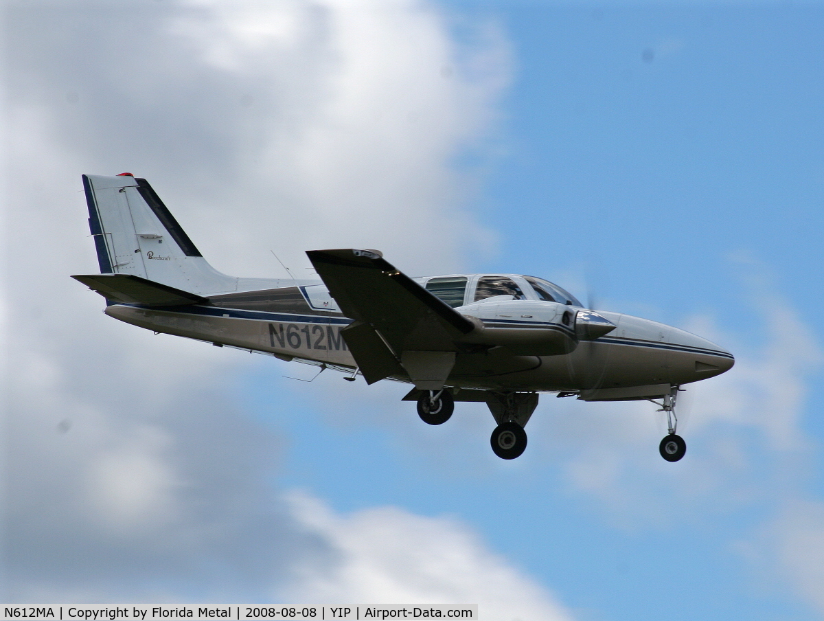 N612MA, 1979 Beech 58 Baron C/N TH-975, Beech 58 Baron