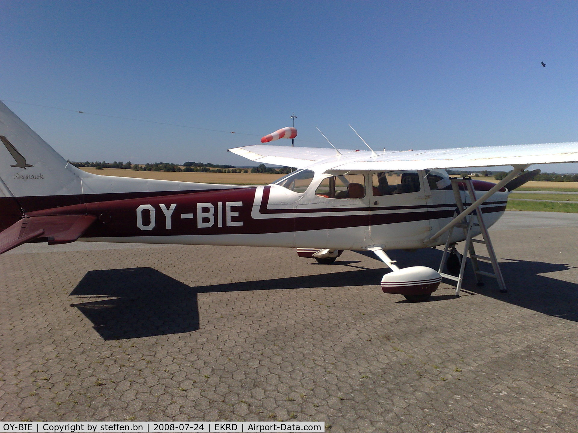 OY-BIE, 1974 Reims F172M Skyhawk C/N 1220, ddd