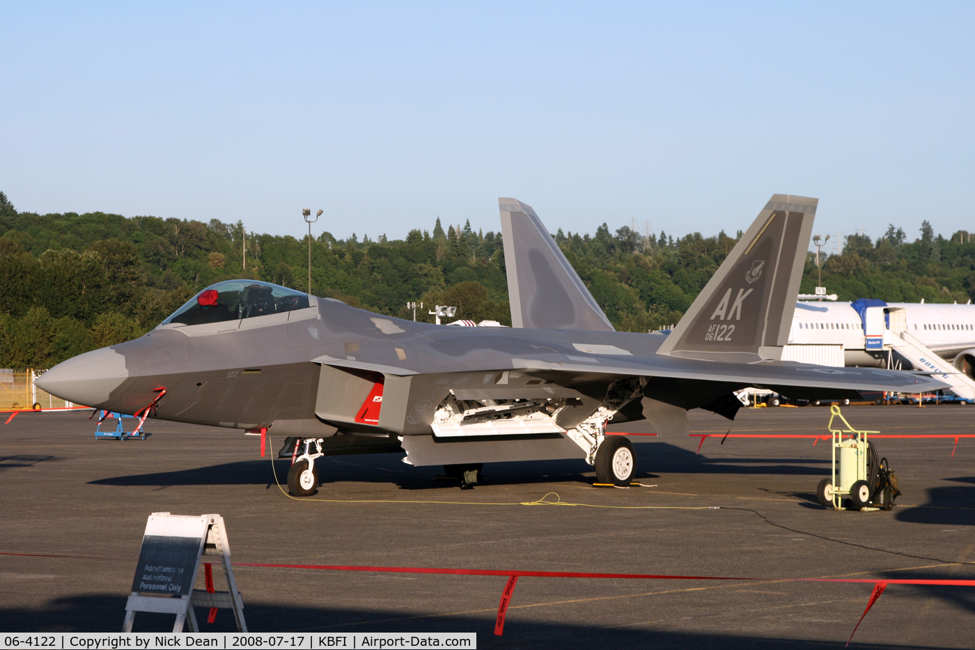 06-4122, 2006 Lockheed Martin F-22A Raptor C/N 4122, Visitor