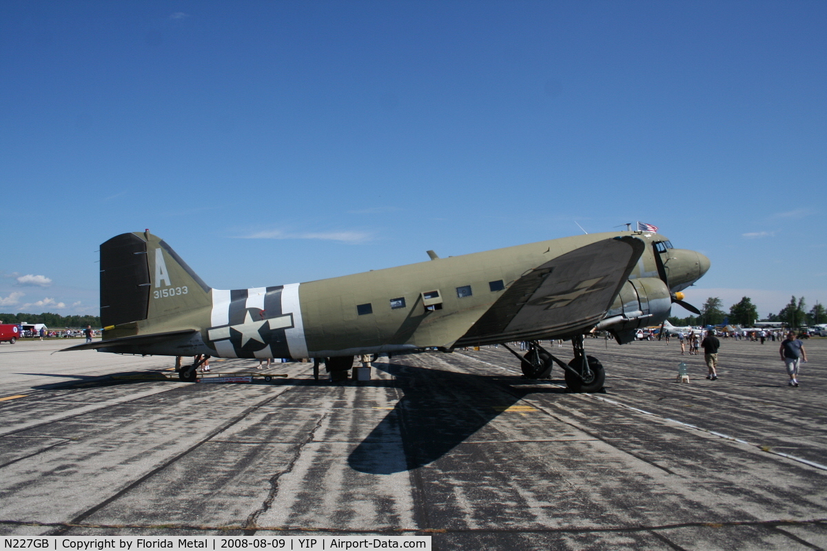 N227GB, 1945 Douglas DC-3C C/N 16597, C-47