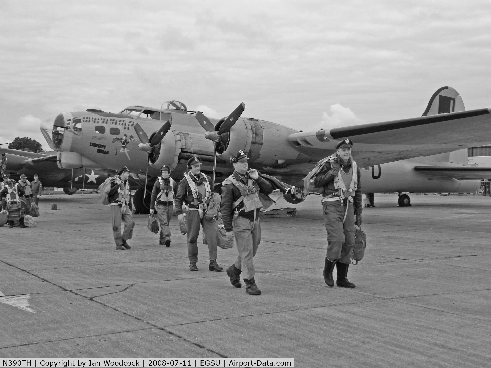 N390TH, 1944 Boeing B-17G Flying Fortress C/N Not found 44-85734, Boeing B-17G/Duxford (Liberty Belle) Atmospheric black & white
