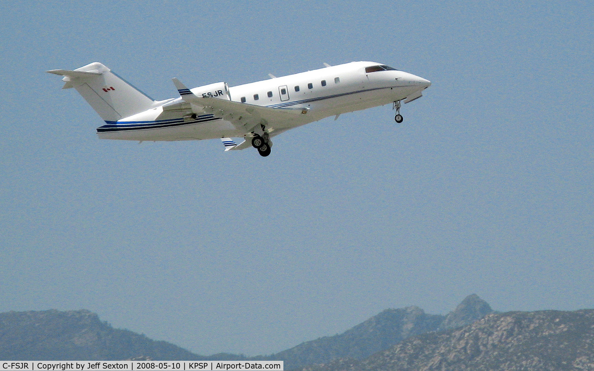 C-FSJR, 1999 Canadair Challenger 605 (CL-600-2B16) C/N 5413, Take-off from Palm Springs International