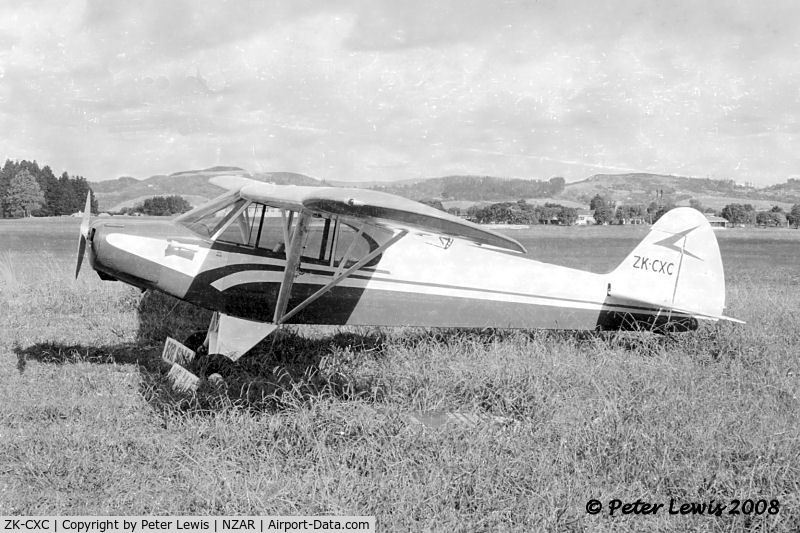 ZK-CXC, Piper PA-18 C/N 18-6202, Central Aircraft Maintenance Ltd., Hamilton - 1968
