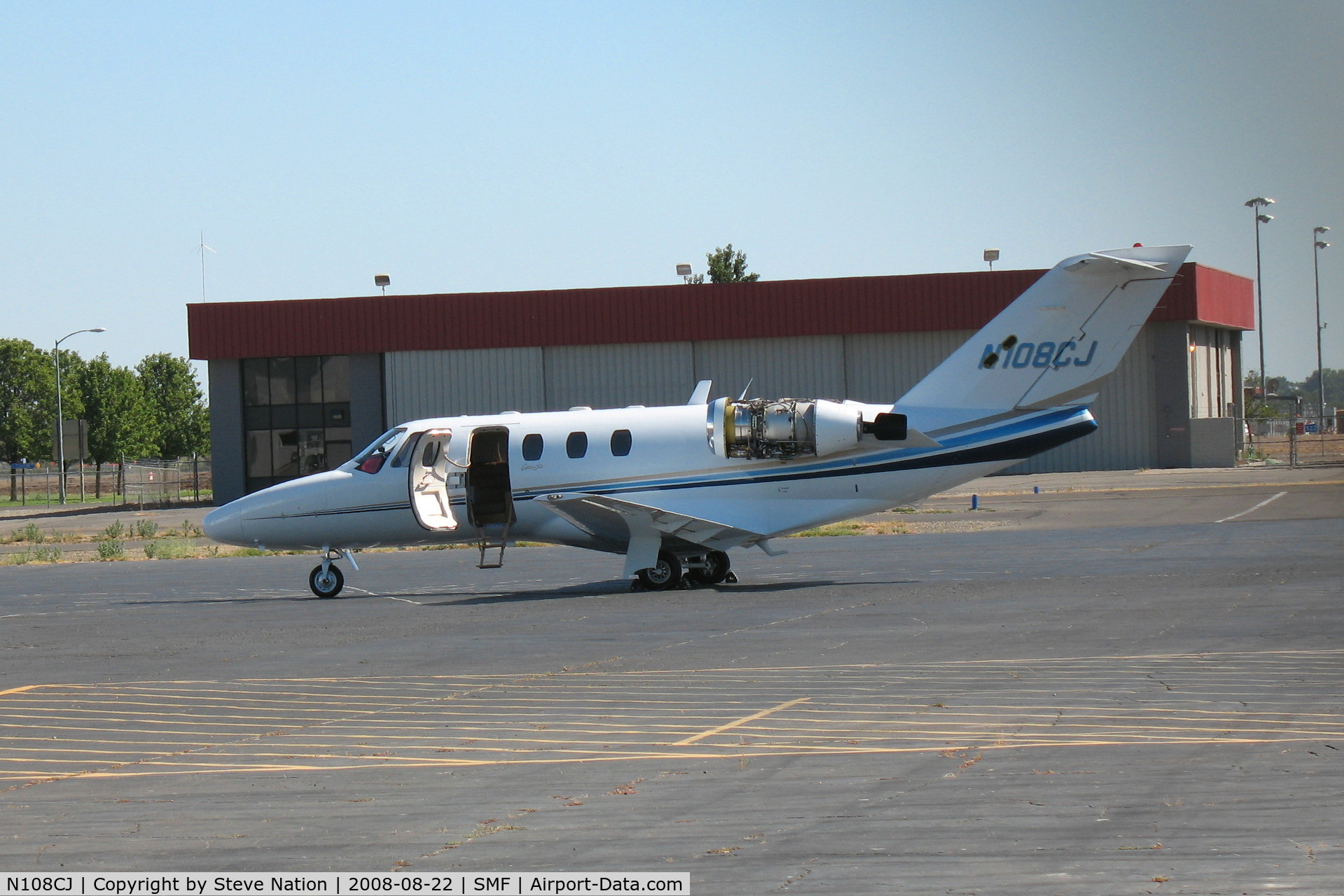 N108CJ, 1995 Cessna 525 CitationJet C/N 525-0108, 1995 Cessna 525 @ Sacramento Int'l Airport, CA