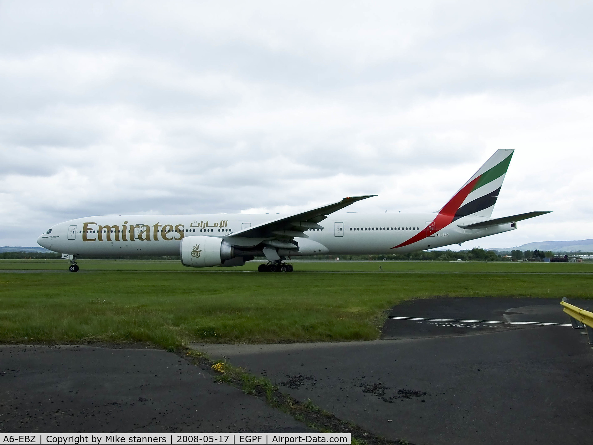 A6-EBZ, 2007 Boeing 777-31H/ER C/N 32713, Emirates B777 Taxiing out at Glasgow,call sign 