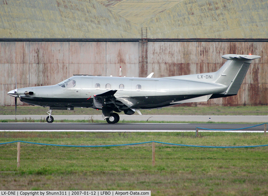 LX-DNI, 2006 Pilatus PC-12/47 C/N 751, Ready for take off rwy 32R