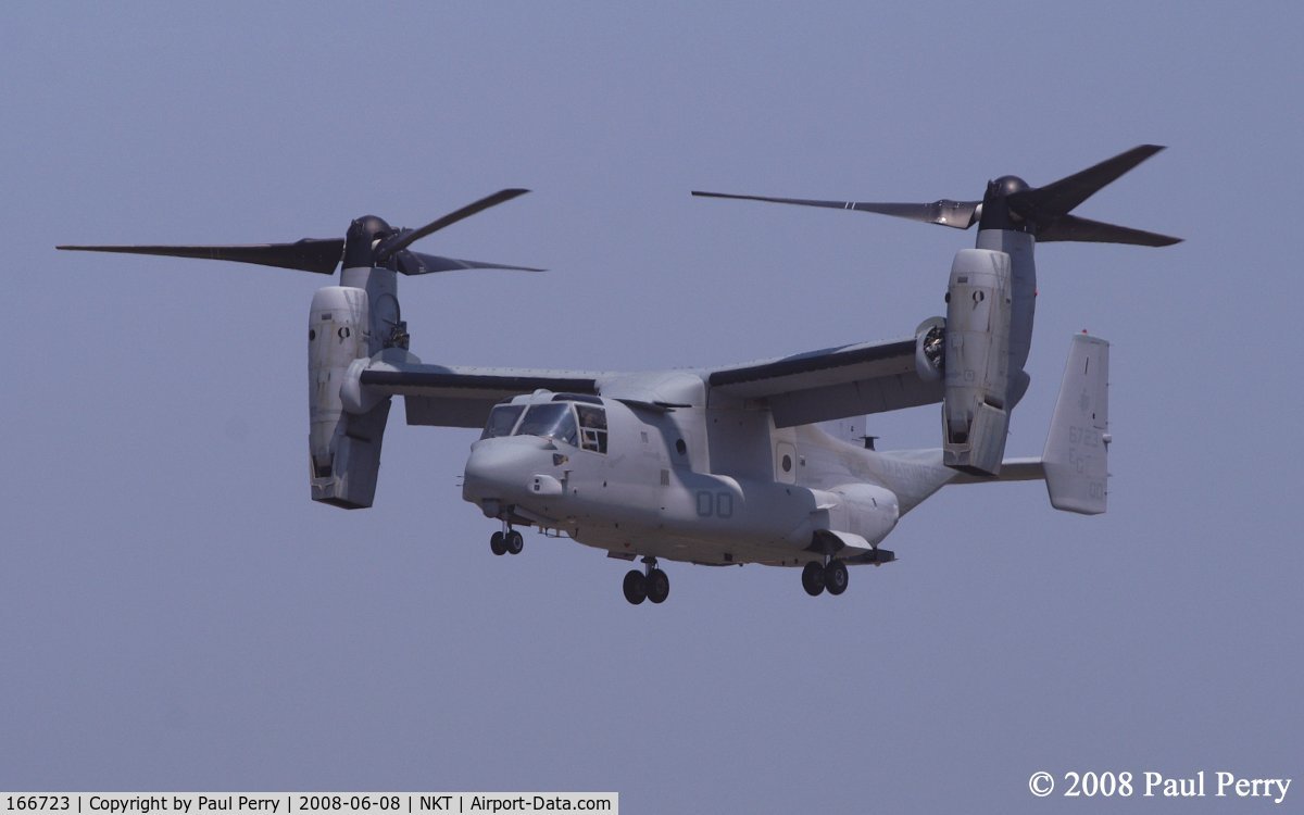 166723, Bell-Boeing MV-22B Osprey C/N D0092, Easing in to the LZ, as much as one 'eases' into a simulated hot LZ