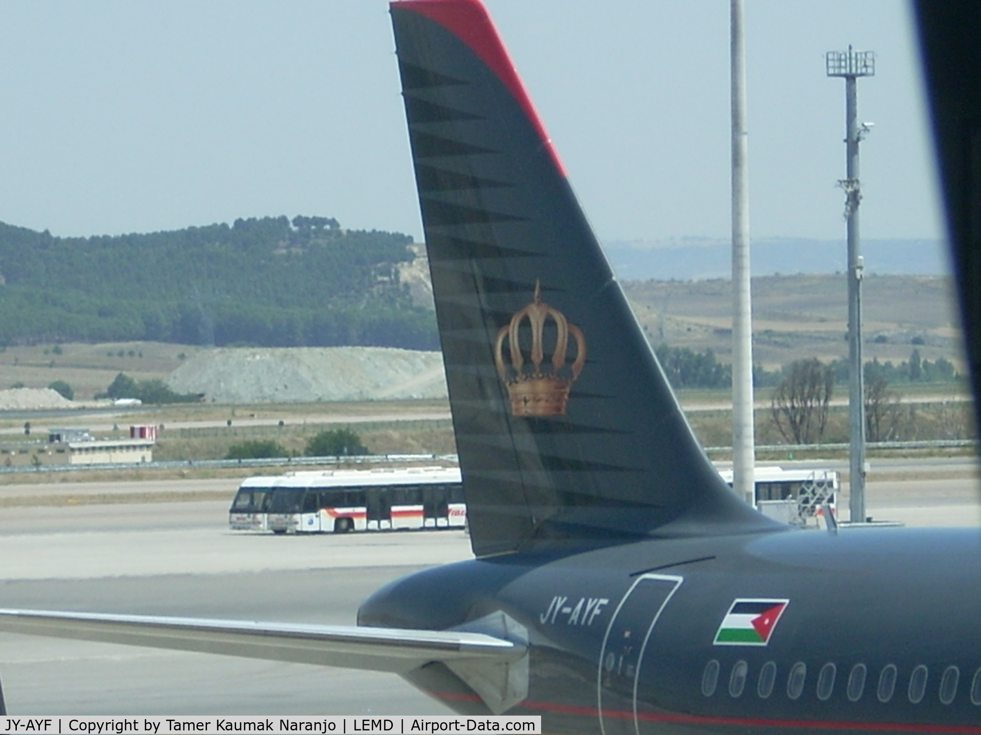 JY-AYF, 2006 Airbus A320-232 C/N 2692, Royal Jordanian landed in madrid from amman image05