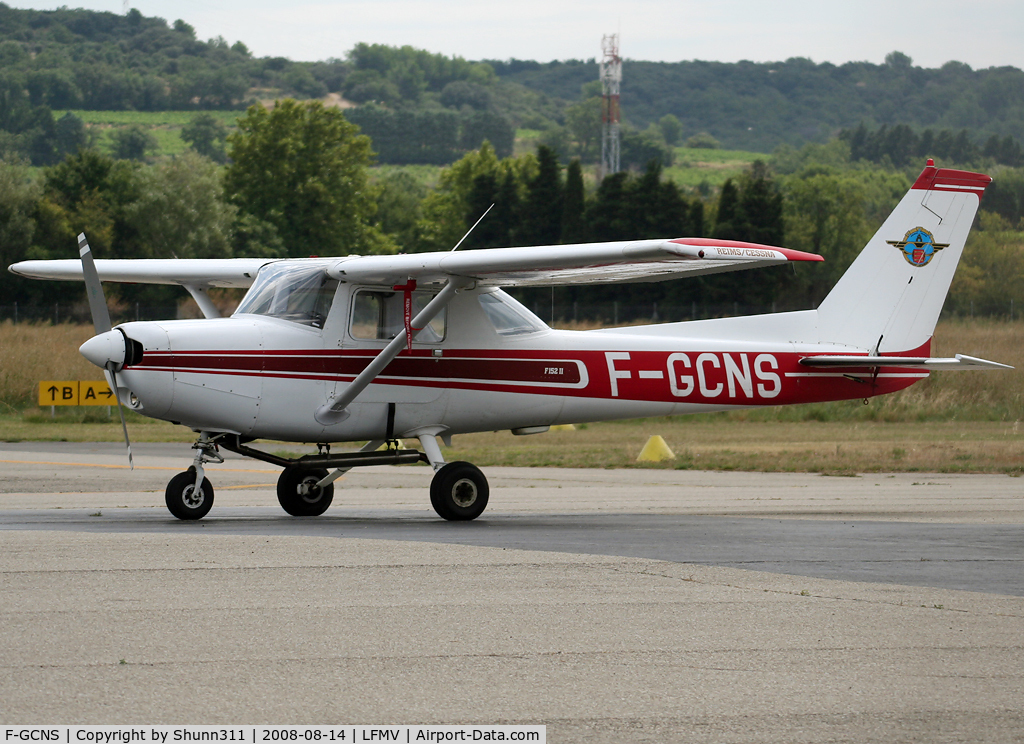 F-GCNS, Reims F152 C/N 1800, Parked at the Airclub...