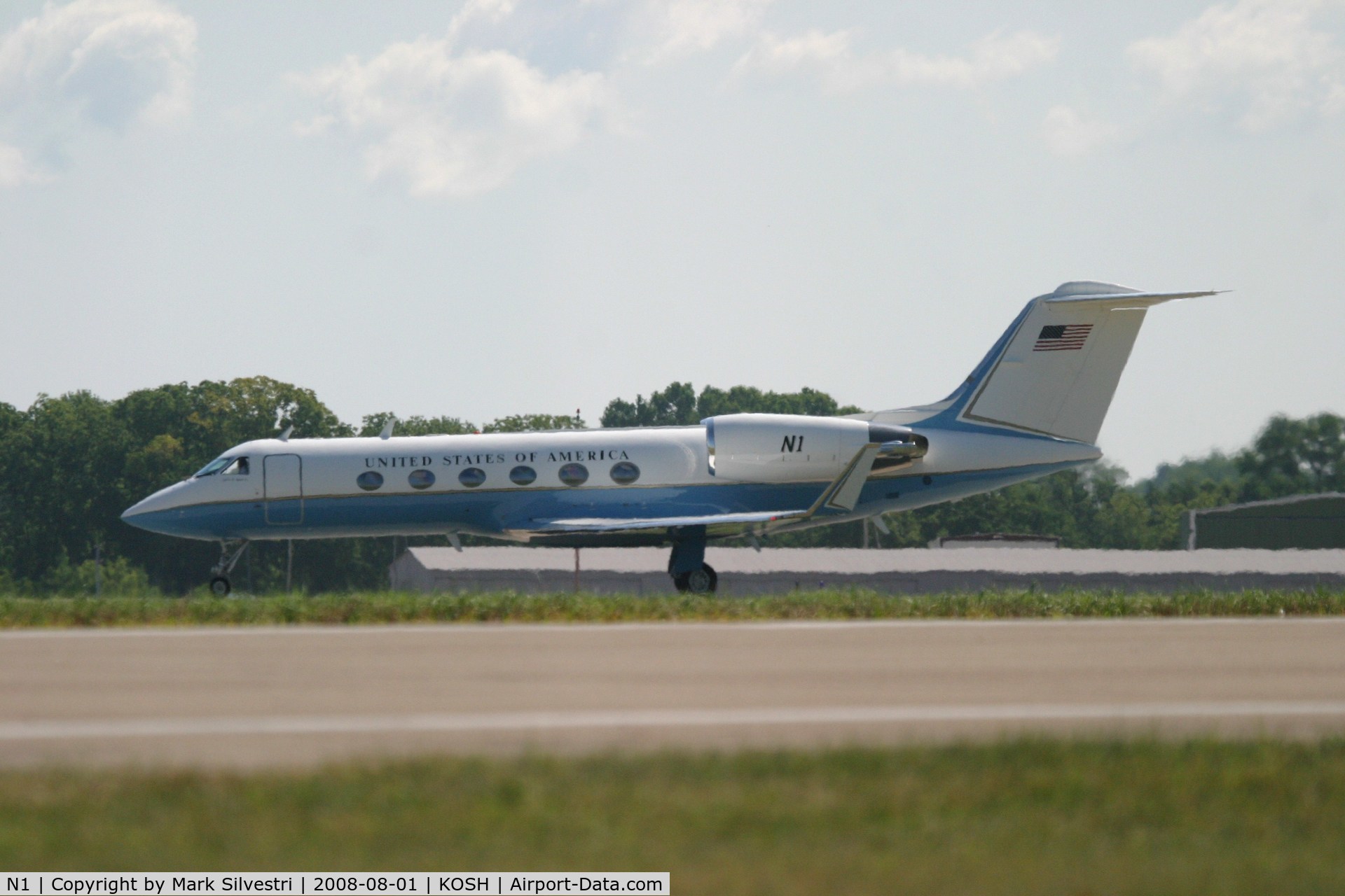 N1, 1988 Gulfstream Aerospace G-IV C/N 1071, Oshkosh 2008 - The FAA's Gulfstream G-IV