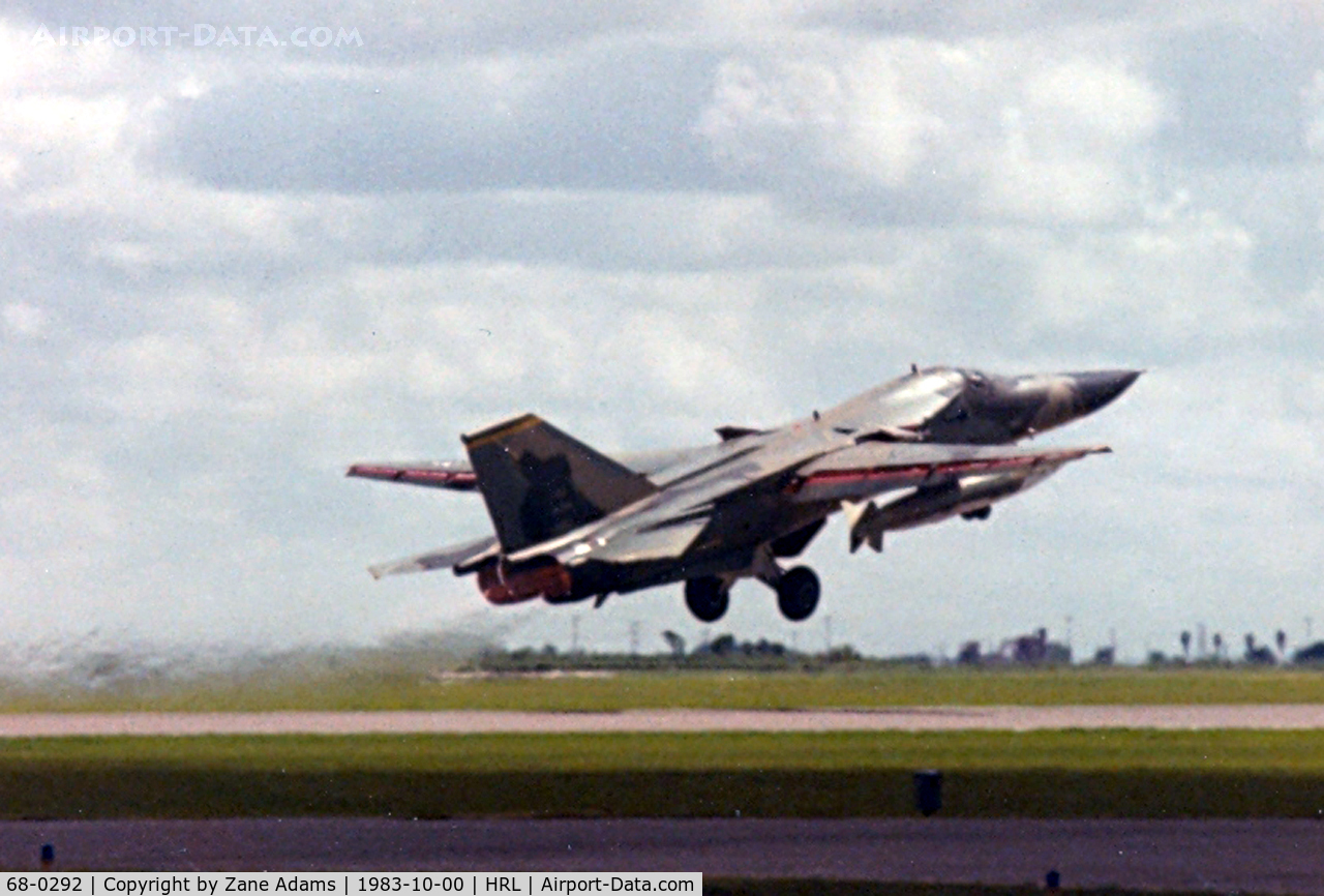 68-0292, 1968 General Dynamics FB-111A Aardvark C/N B1-64, At CAF Airsho '83