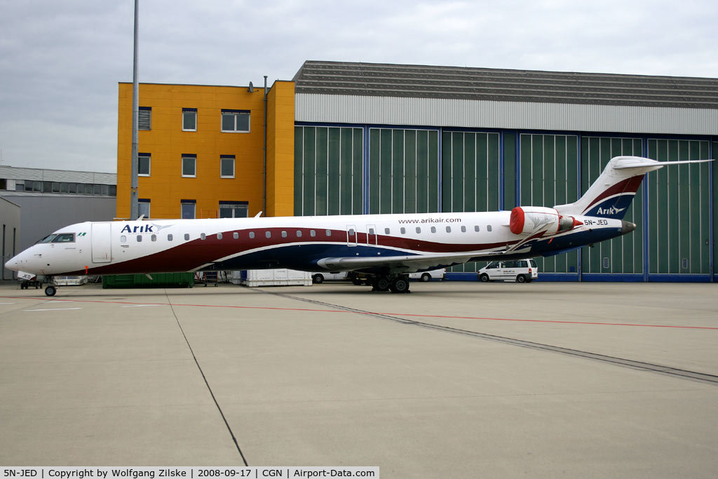 5N-JED, 2006 Bombardier CRJ-900 NG (CL-600-2D24) C/N 15114, visitor