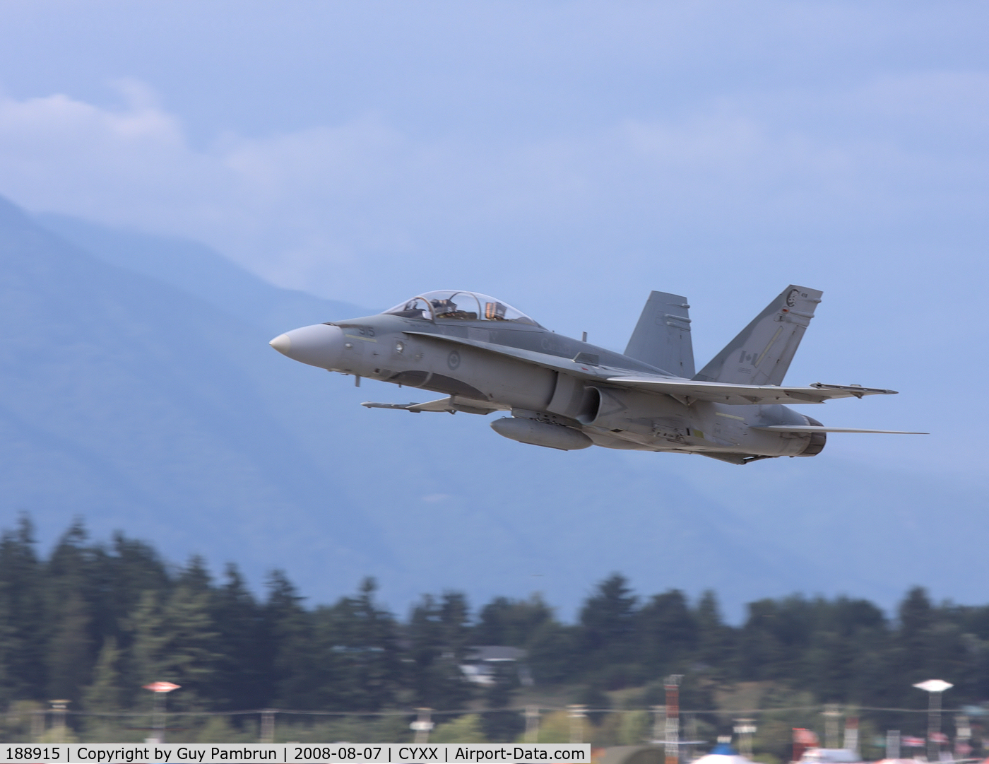 188915, 1984 McDonnell Douglas CF-188B Hornet C/N 0203/B039, Abbotsford Airshow 2008